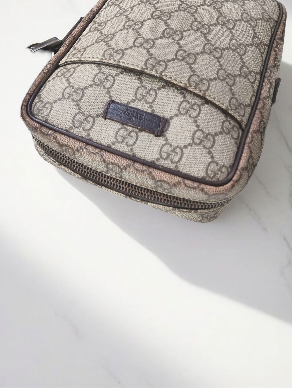 Gucci GG Supreme Canvas Messenger Bag Brown Leather Crossbody ✨ - Picture 8 of 16